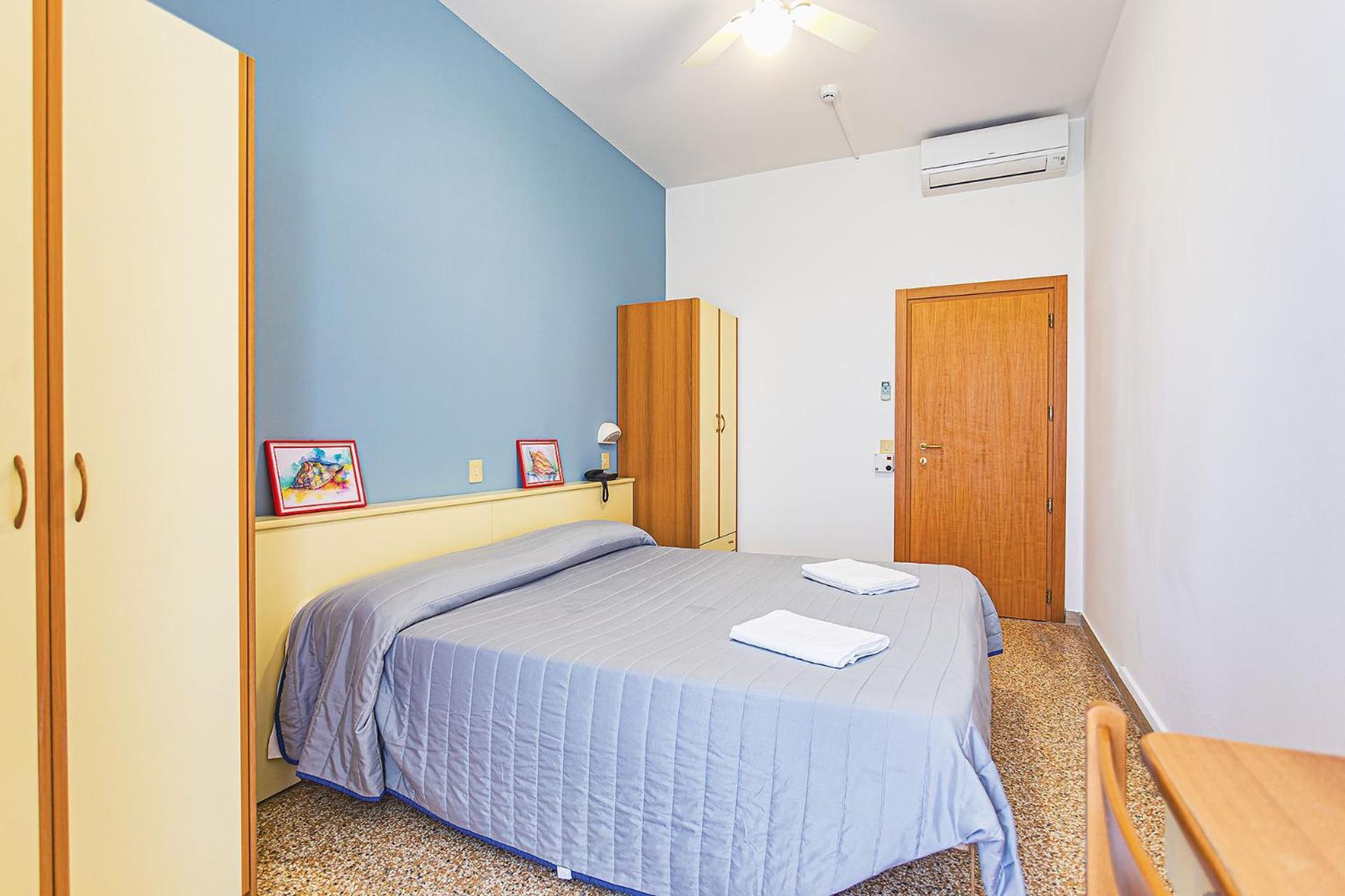 Hotel Buenos Aires Червия Екстериор снимка