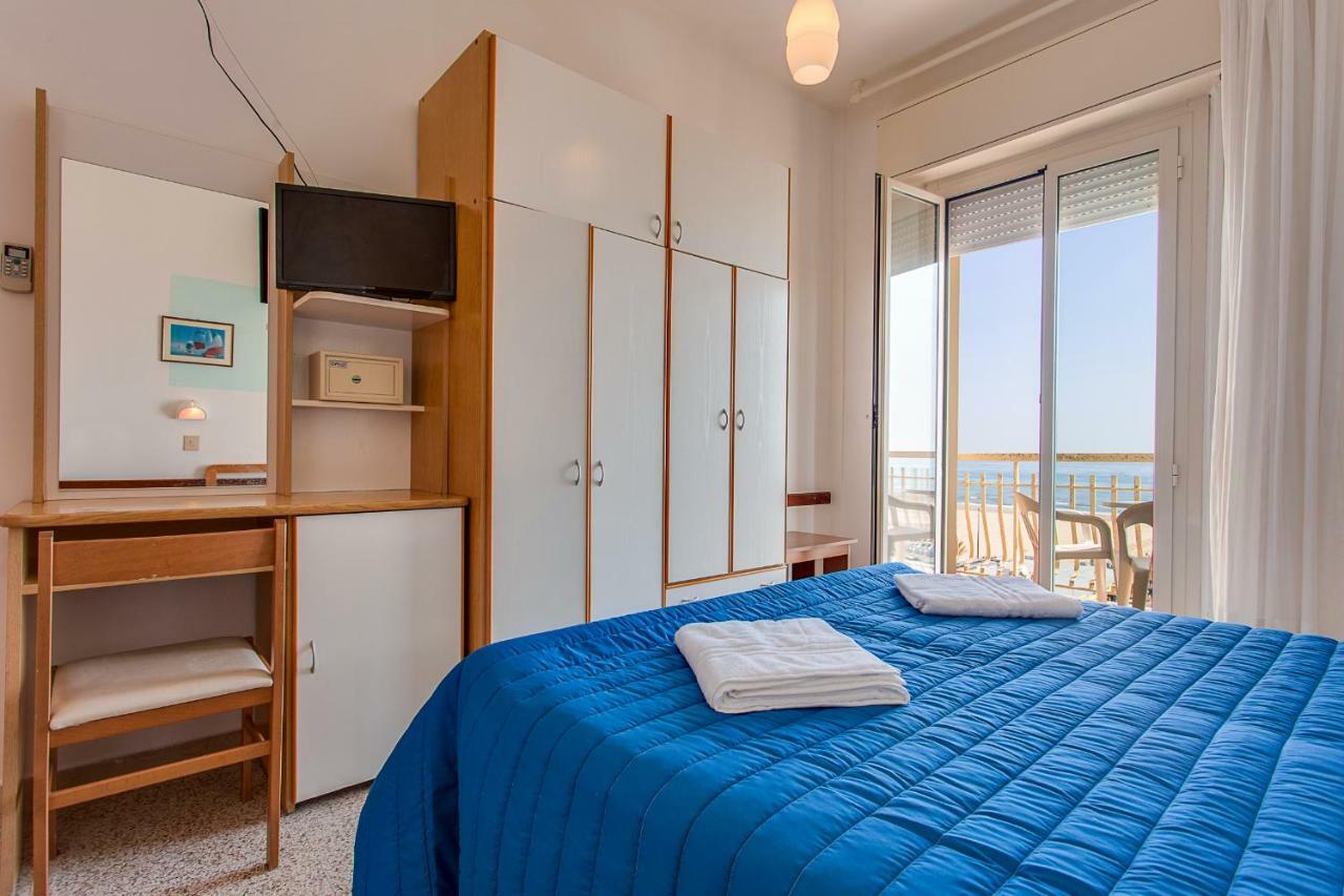 Hotel Buenos Aires Червия Екстериор снимка